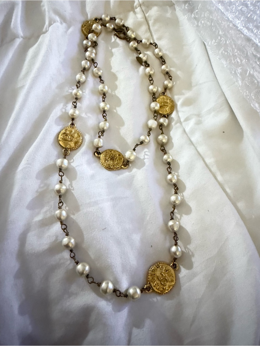 W/ COA Chanel (long) vintage •COIN• Pearl and Gold Coin Necklace - 

 Pearls